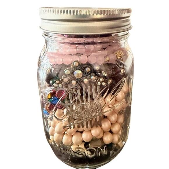 Hidden Gems Mystery Jewelry Jar - Picture 5 of 6